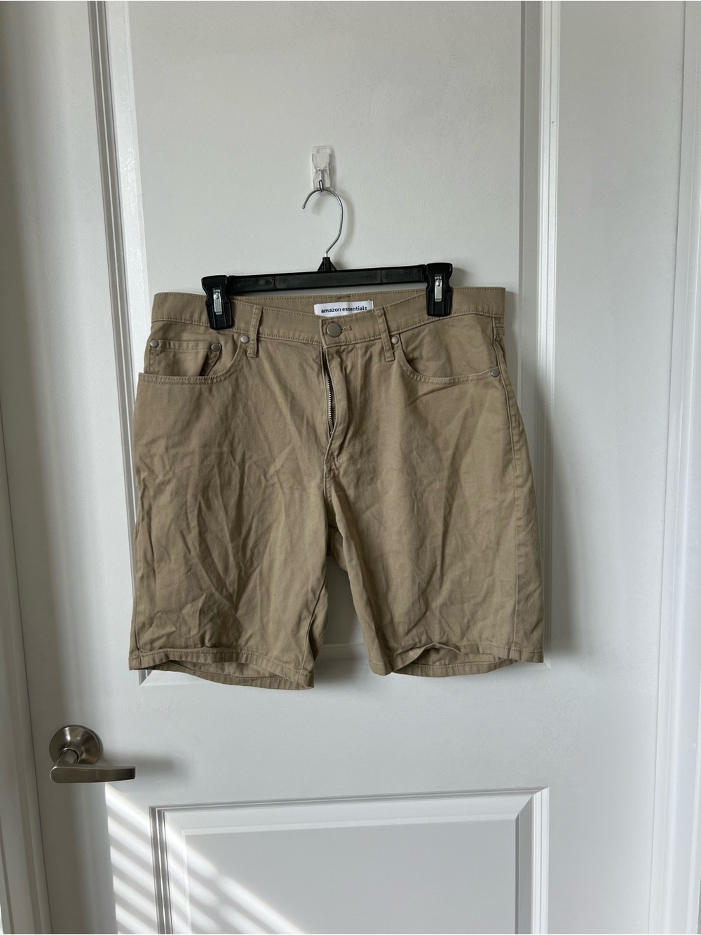 Men's Flat Front Casual Shorts in Khaki